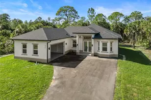 1081 Desoto Blvd S, Naples, FL 34117 - Photo 2