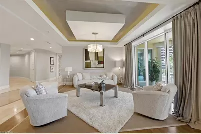 4501 Gulf Shore Blvd N #404, Naples, FL 34103 - Photo 4