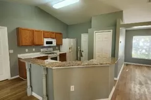 2431 Hawks Preserve Dr, Fort Myers, FL 33905 - Photo 4