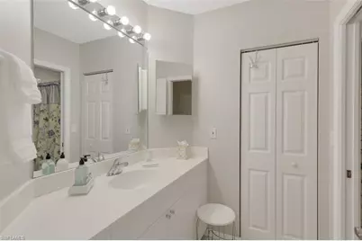 450 Launch Cir #404, Naples, FL 34108 - Photo 14
