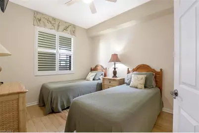 460 Launch Cir #403, Naples, FL 34108 - Photo 16