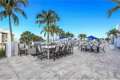 470 Launch Cir #V-604, Naples, FL 34108 - Photo 18
