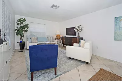 768 96th Ave N, Naples, FL 34108 - Photo 4