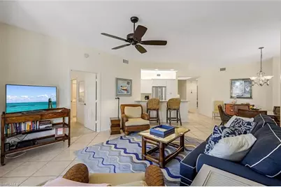 470 Launch Cir #V301, Naples, FL 34108 - Photo 4