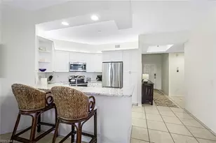470 Launch Cir, Naples, FL 34108 - Photo 10