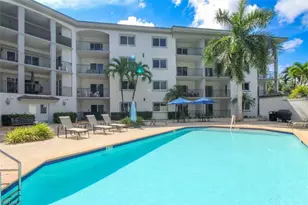 1100 Pine Ridge Rd, Naples, FL 34108 - Photo 44