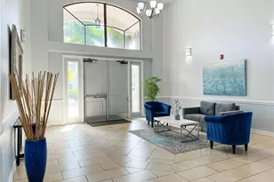 1100 Pine Ridge Rd, Naples, FL 34108 - Photo 10