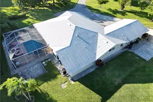 2950 Coach House Ln, Naples, FL 34105 - Photo 42