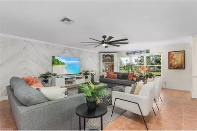 2950 Coach House Ln, Naples, FL 34105 - Photo 10