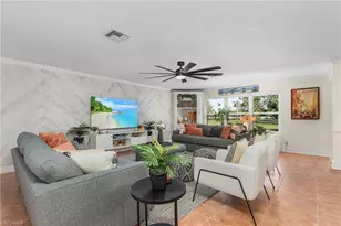 2950 Coach House Ln, Naples, FL 34105 - Photo 10