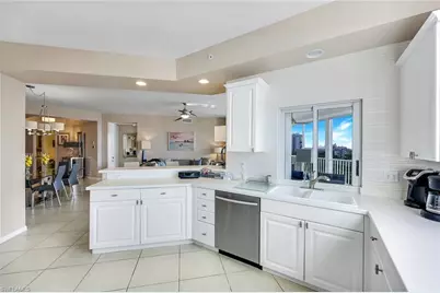 400 Flagship Dr #902, Naples, FL 34108 - Photo 8