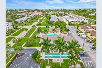 578 Broad Ave S #578, Naples, FL 34102 - Photo 16
