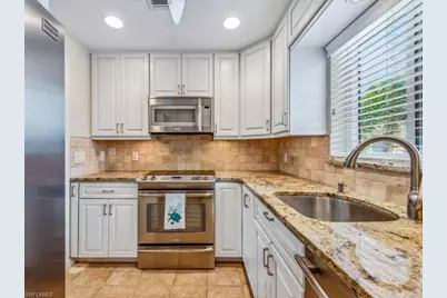 578 Broad Ave S #578, Naples, FL 34102 - Photo 8