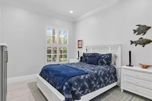 5902 Bermuda Ln, Naples, FL 34119 - Photo 30
