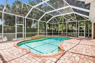 5902 Bermuda Ln, Naples, FL 34119 - Photo 36
