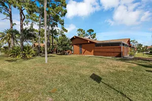 5620 Foxlake Dr, North Fort Myers, FL 33917 - Photo 22