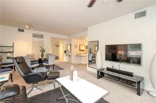 519 Roma Ct, Naples, FL 34110 - Photo 26