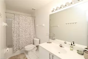 519 Roma Ct, Naples, FL 34110 - Photo 28