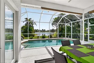 912 Briarwood Blvd, Naples, FL 34104 - Photo 2