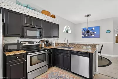 912 Briarwood Blvd, Naples, FL 34104 - Photo 6
