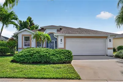 912 Briarwood Blvd, Naples, FL 34104 - Photo 1