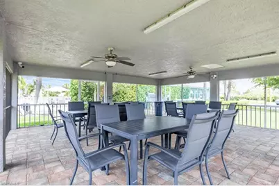8145 Breton Cir, Fort Myers, FL 33912 - Photo 36