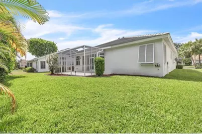 8145 Breton Cir, Fort Myers, FL 33912 - Photo 28