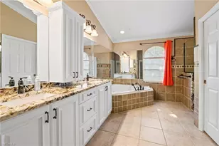 1983 E Crown Pointe Blvd, Naples, FL 34112 - Photo 10