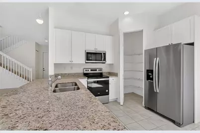 8951 Madrid Cir, Naples, FL 34104 - Photo 10