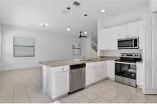 8951 Madrid Cir, Naples, FL 34104 - Photo 8