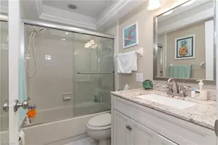 5250 Fox Hollow Dr, Naples, FL 34104 - Photo 16