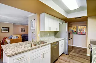 4818 Tahiti Ln, Naples, FL 34112 - Photo 14