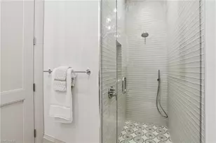 744 Willowhead Dr, Naples, FL 34103 - Photo 30