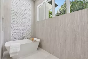 744 Willowhead Dr, Naples, FL 34103 - Photo 20