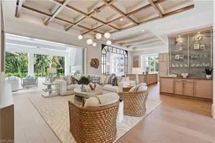 744 Willowhead Dr, Naples, FL 34103 - Photo 6