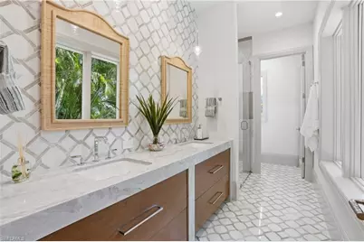744 Willowhead Dr, Naples, FL 34103 - Photo 24