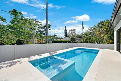 1248 Trail Terrace Dr, Naples, FL 34103 - Photo 1