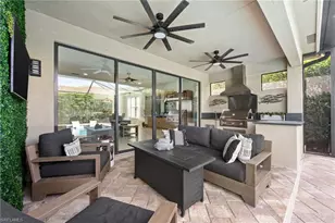 3551 Beaufort Ct, Naples, FL 34119 - Photo 16