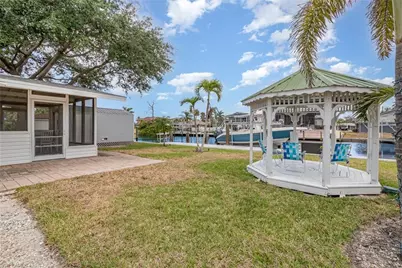 4818 Regal Dr, Bonita Springs, FL 34134 - Photo 18