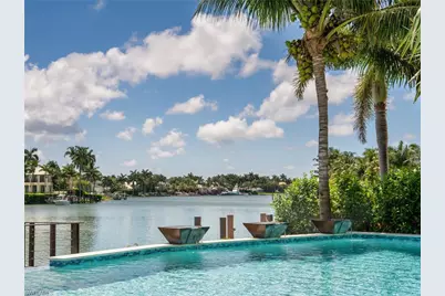 3525 Fort Charles Dr, Naples, FL 34102 - Photo 20