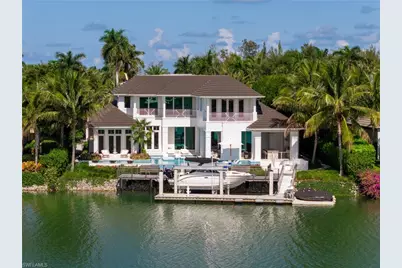3525 Fort Charles Dr, Naples, FL 34102 - Photo 22