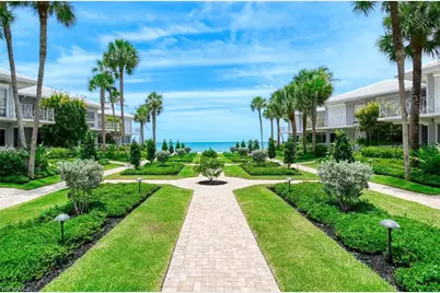 1851 Gulf Shore Blvd N #4, Naples, FL 34102 - Photo 1
