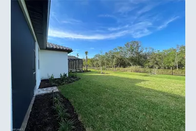 2122 Yellowfin Cir, Naples, FL 34114 - Photo 22