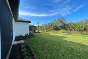 2122 Yellowfin Cir, Naples, FL 34114 - Photo 22
