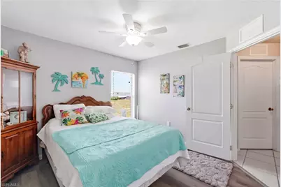 21 Tropicana Pkwy E, Cape Coral, FL 33909 - Photo 18
