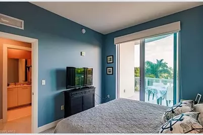 3000 Oasis Grand Blvd #401, Fort Myers, FL 33916 - Photo 16
