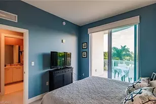 3000 Oasis Grand Blvd, Fort Myers, FL 33916 - Photo 16
