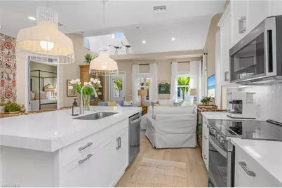 7286 Saona Ct, Naples, FL 34113 - Photo 8