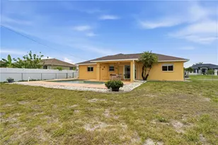 919 NE 18th Terrace, Cape Coral, FL 33909 - Photo 32