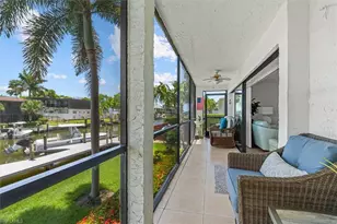 1400 Blue Point Ave, Naples, FL 34102 - Photo 34